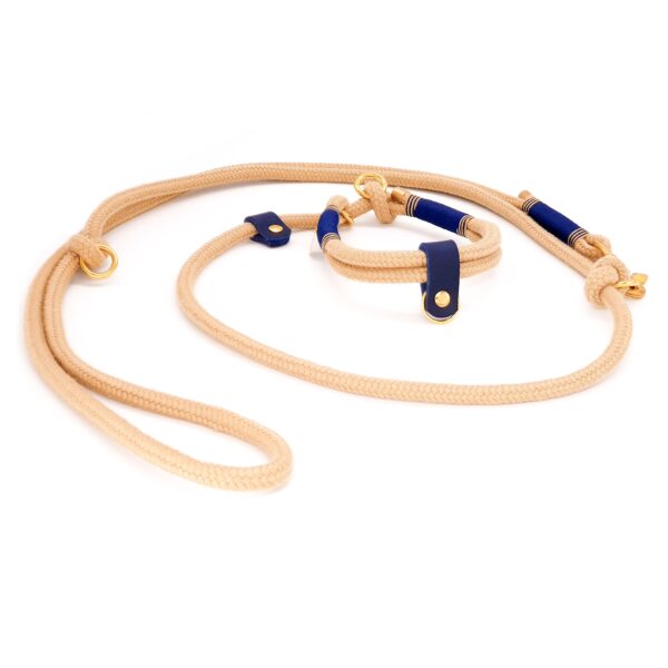 LYS DU CAVALIER – RETRIEVERLEINE. TAU UND FETTLEDER. DREIFACH VERSTELLBAR. GETAKELTES, DOPPELT GELEGTES HALSBAND. MIT ENDKAPPEN. (IN 8 FARBEN ERHÄLTLICH)